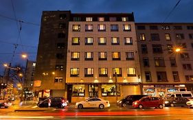 Hotel Lumiere An Der Messe By Ans
